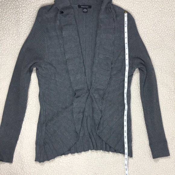 Dulcinea Sweater - Picture 3 of 10